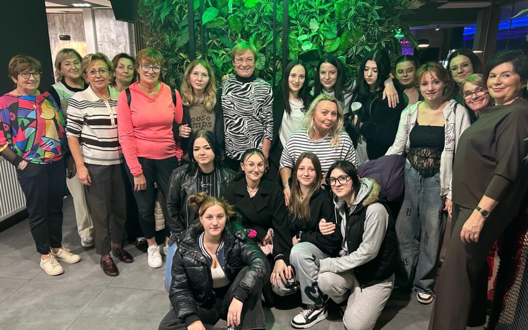 Grupa 7 w kręgielni